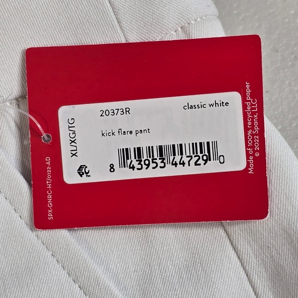 SPANX On-The-Go Kick Flare Pants Classic White -  XLarge - Picture 9 of 12